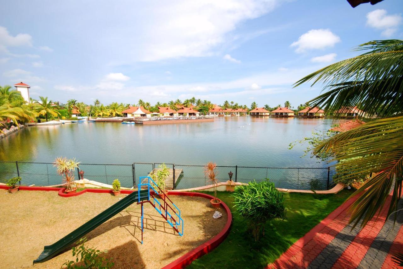Sterling Lake Palace Alleppey Alappuzha Exterior photo