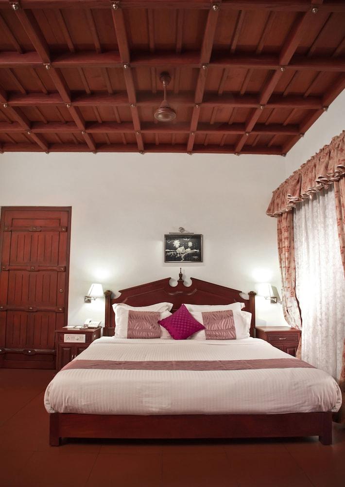 Sterling Lake Palace Alleppey Alappuzha Exterior photo