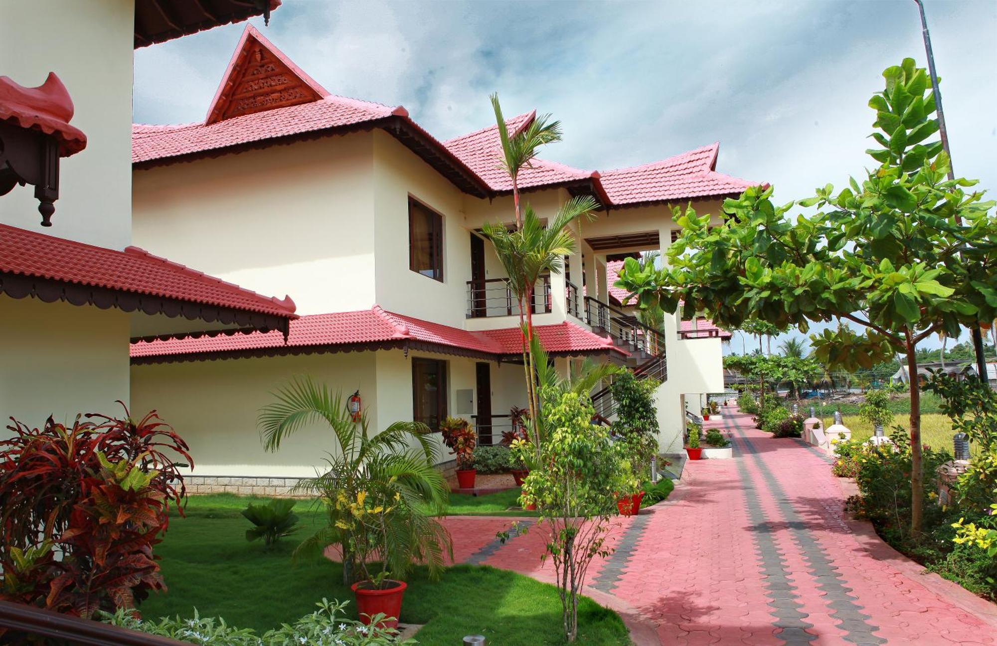 Sterling Lake Palace Alleppey Alappuzha Exterior photo