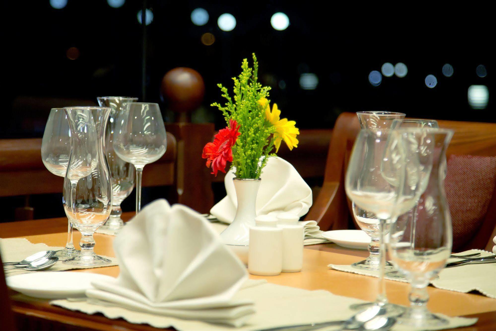 Sterling Lake Palace Alleppey Alappuzha Exterior photo