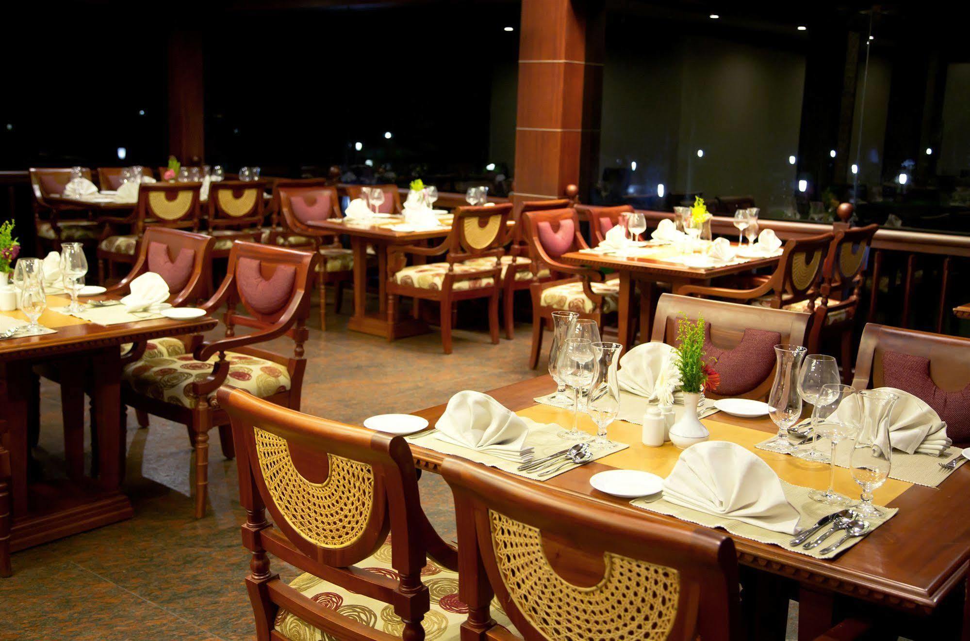 Sterling Lake Palace Alleppey Alappuzha Exterior photo
